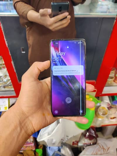 one Plus 8