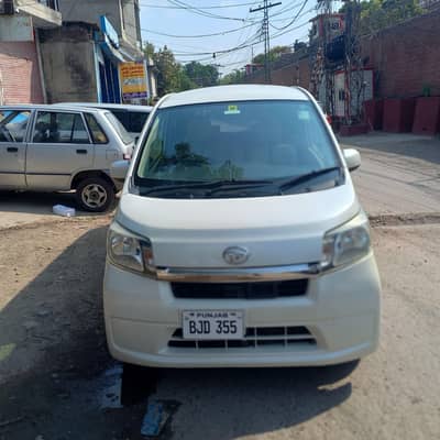 Daihatsu Move 2012