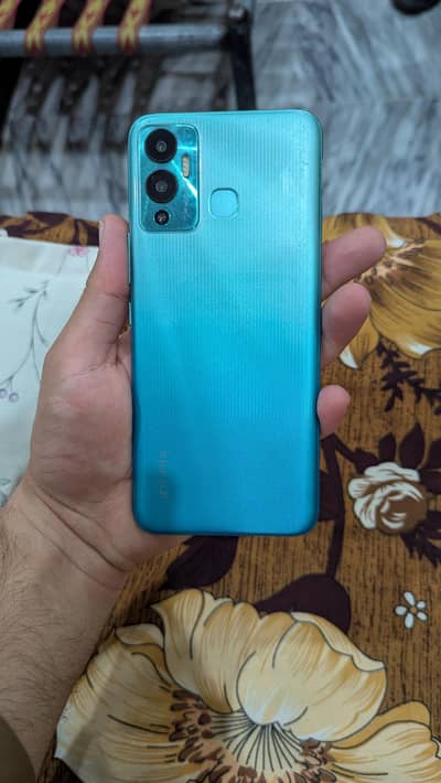 Infinix hot 12 play  4Gb 64Gb  with original charger