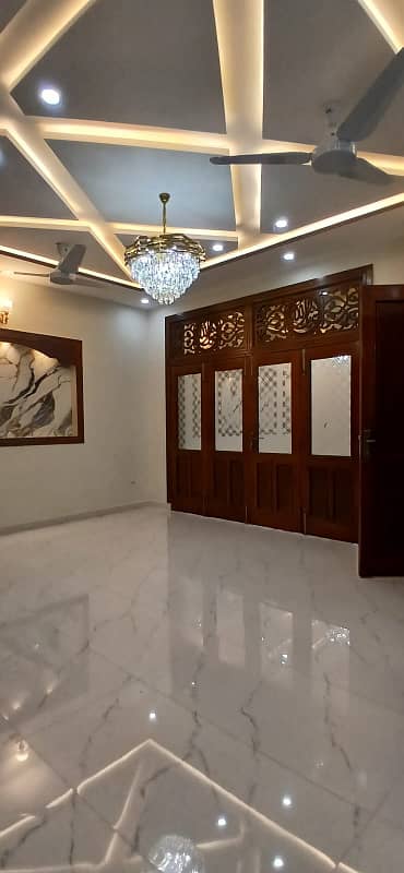 7 MARLA HOUSE IN JINAAH GARDEN LOP CLEAR