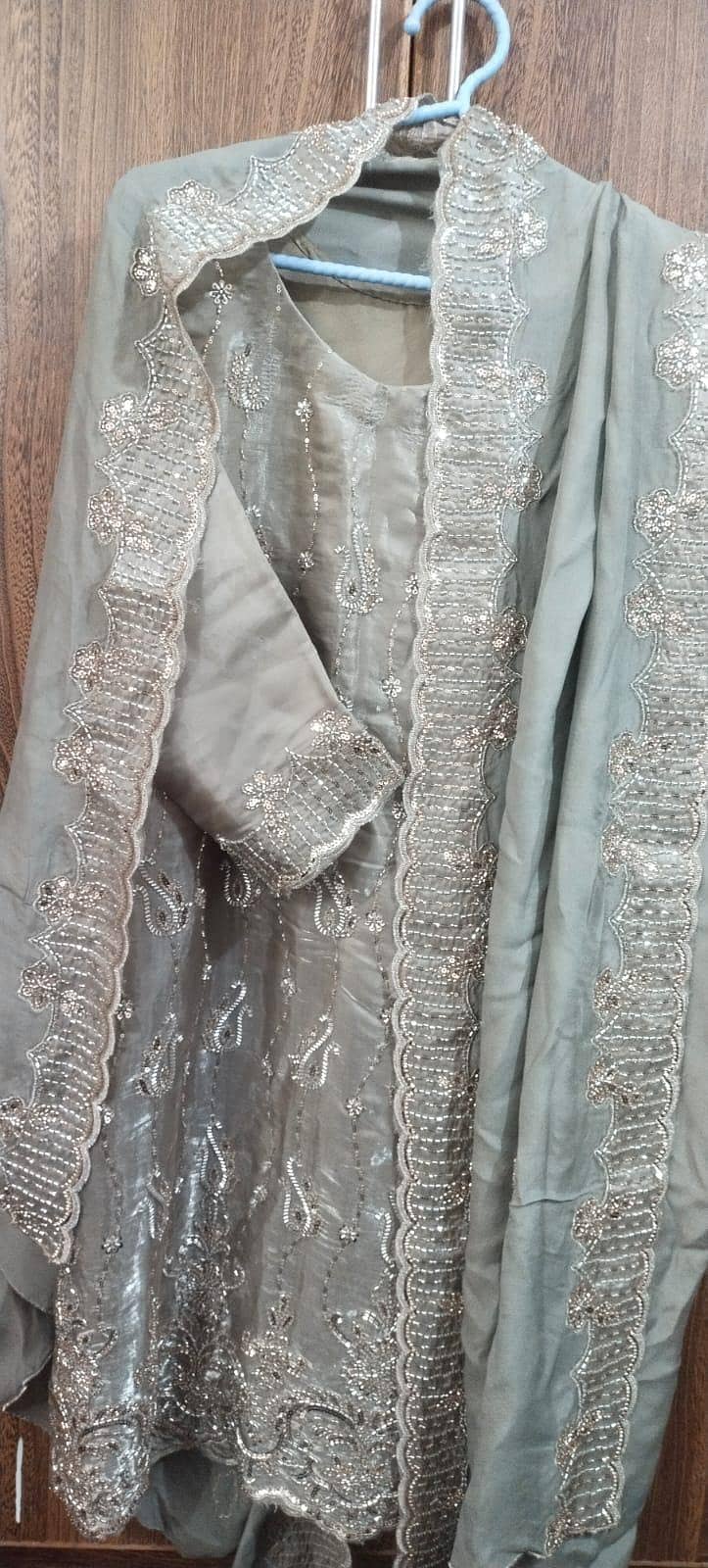 fancy suit 0
