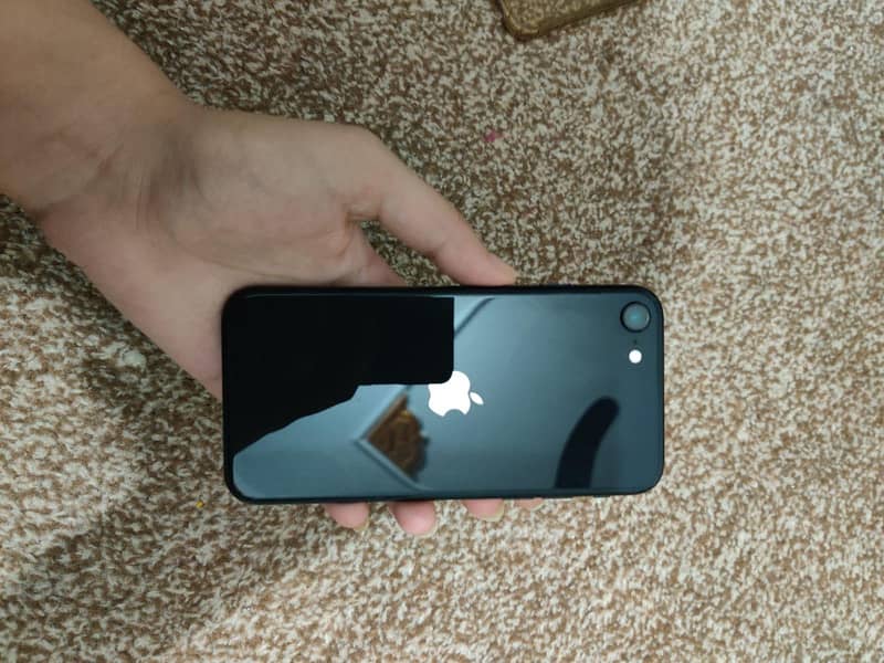 Iphone SE 2nd generation 1