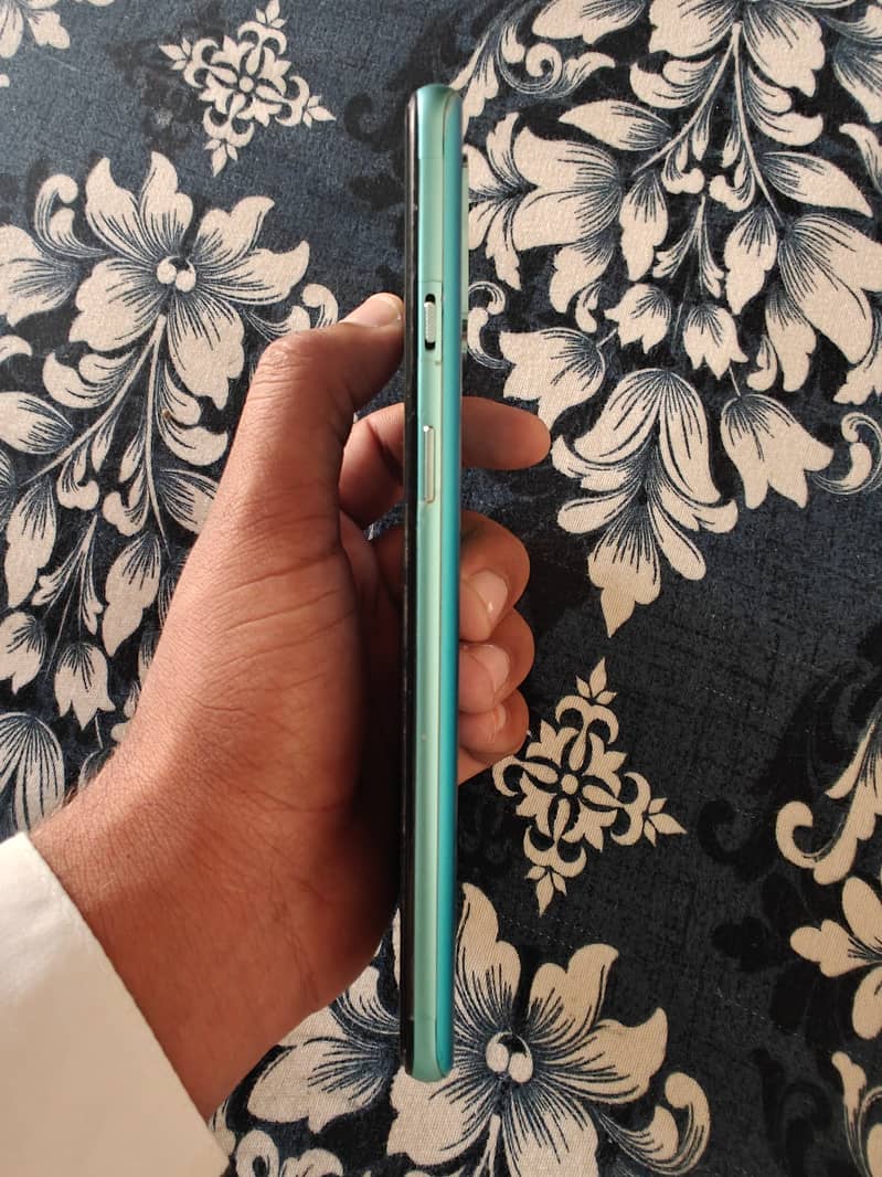 One Plus 8T 0