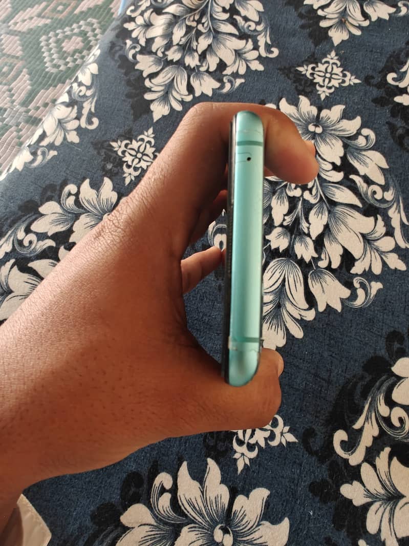 One Plus 8T 3