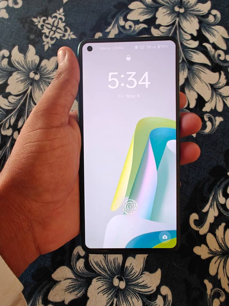 One Plus 8T 4