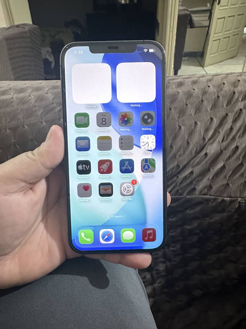 IPhone 12 Pro Max 0