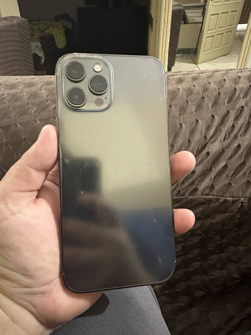 IPhone 12 Pro Max 2