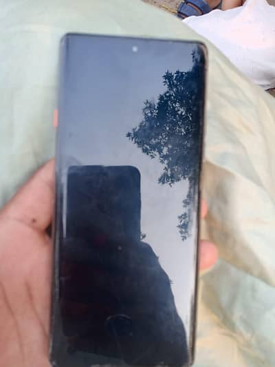 Tecno camon 40 pro