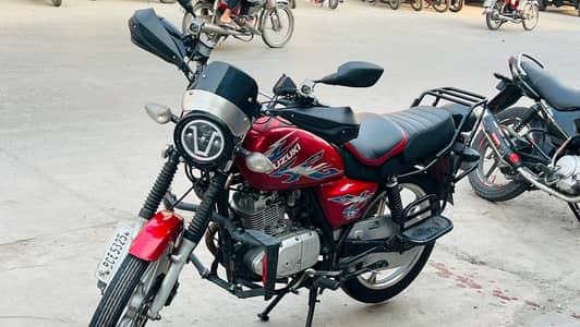Suzuki GS 150 SE 2022 – Fully Loaded Touring Edition – Lush Condition