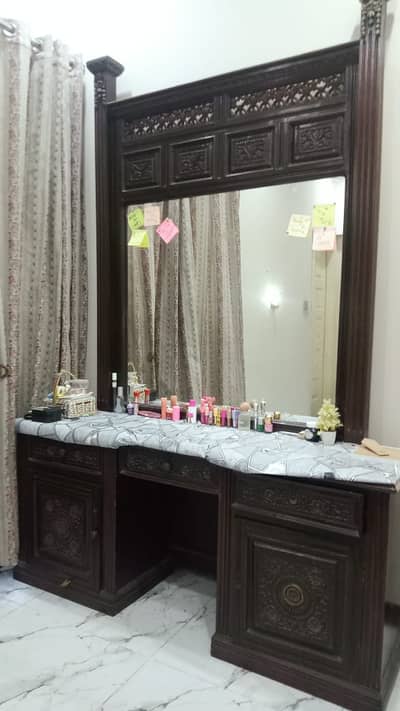 Dressing Table