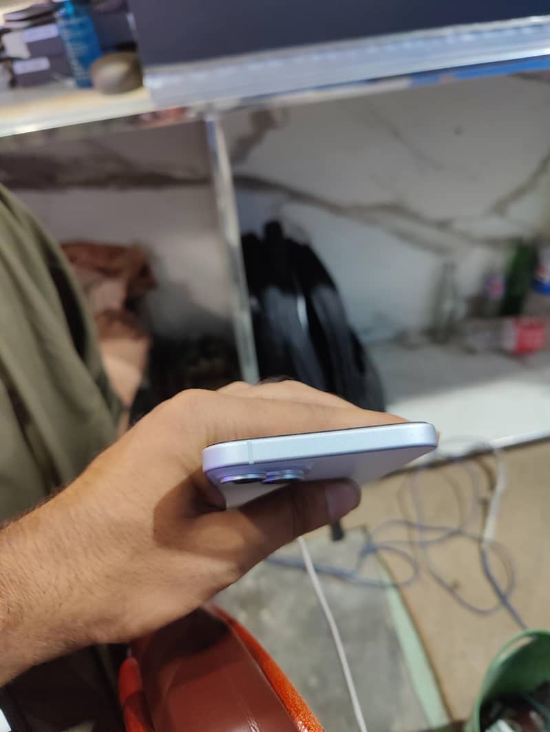 Iphone 15 plus 3