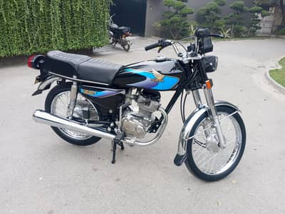 Honda 125 2003 model total original parta restore fresh 400 drive jest