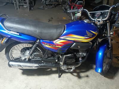 Honda pridor 100 cc model 2022