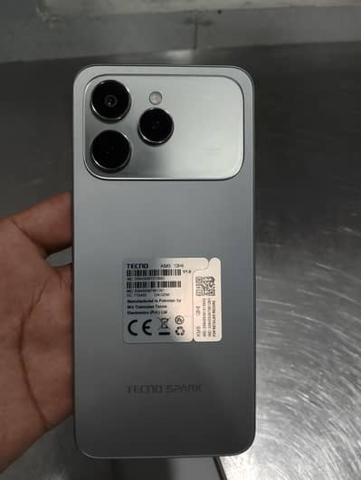 tecno spark 40 6 128 gb