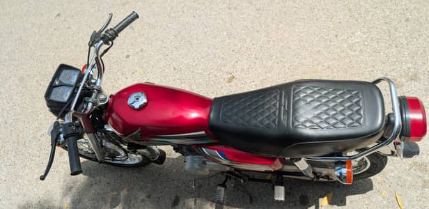 Honda 125cg condition genuine model 2023 demand 160000