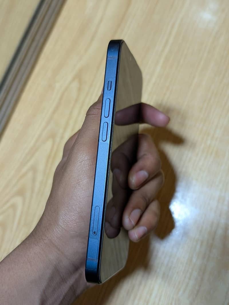 Iphone 13 3