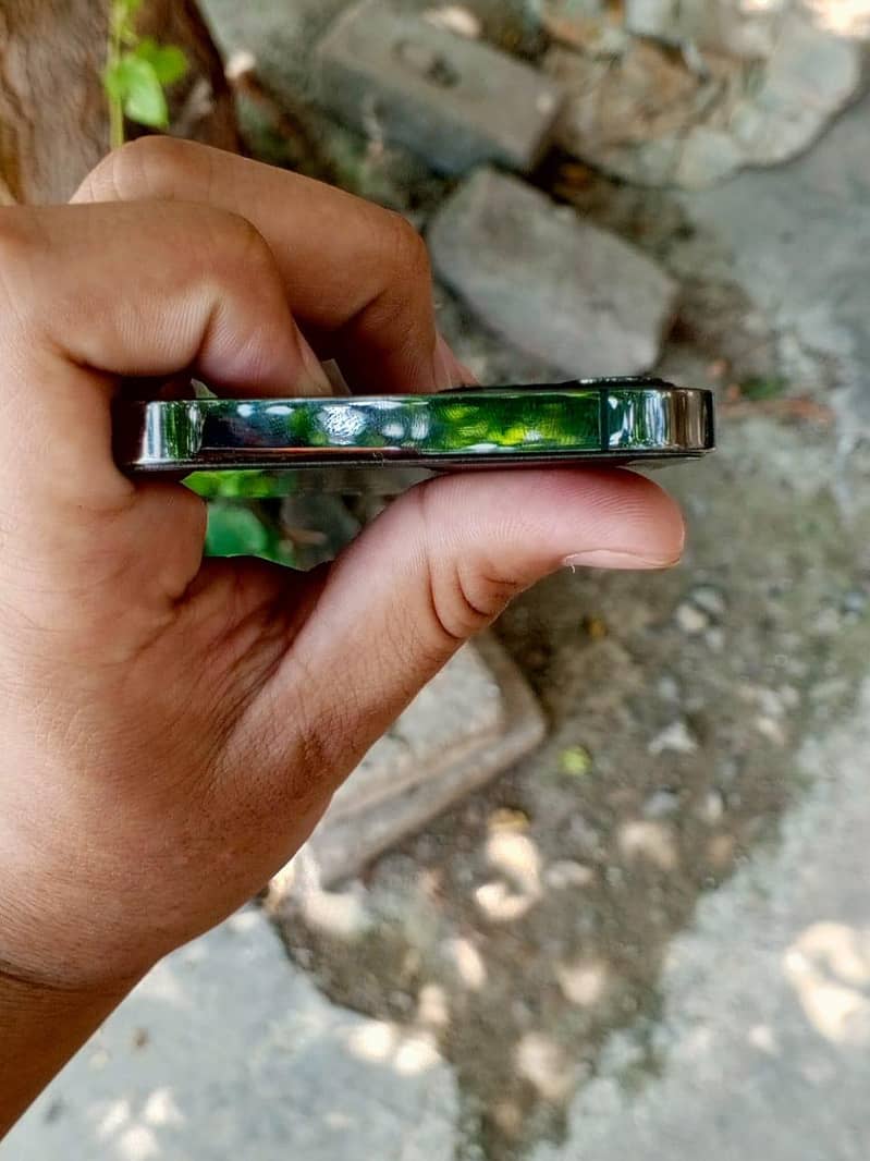 iphone 12 pro 6