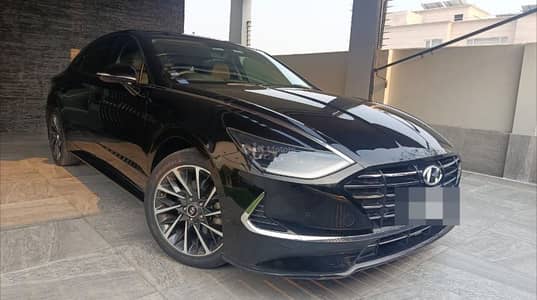 Hyundai Sonata 2021 – Luxury Sedan | Full Option | Genuine Condition