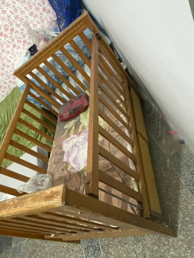 Baby crib
