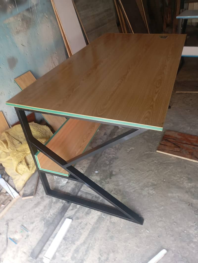 Computer Table/Laptop Table/Study Table/Workstation/Executive table 7