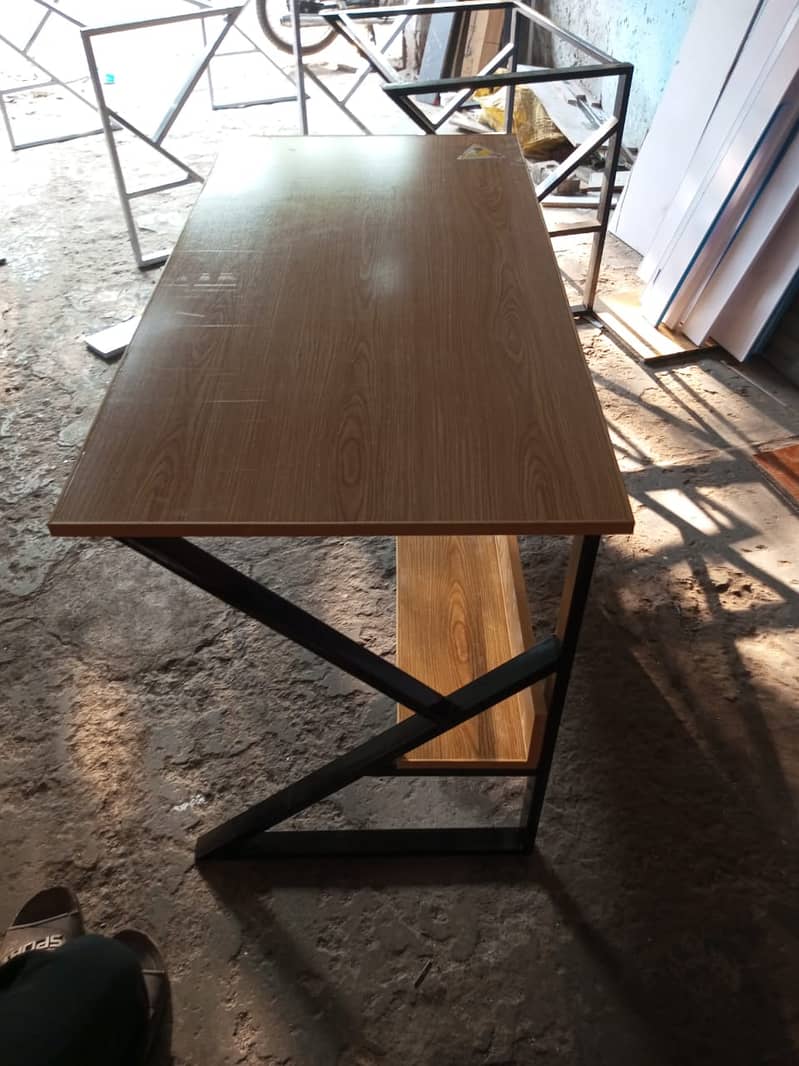 Computer Table/Laptop Table/Study Table/Workstation/Executive table 9