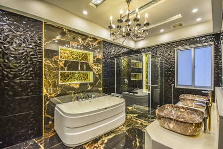 5 Marla Luxurious Bungalow Prime Location