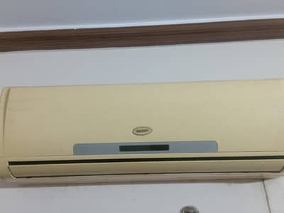 Orient AC for sale 30000