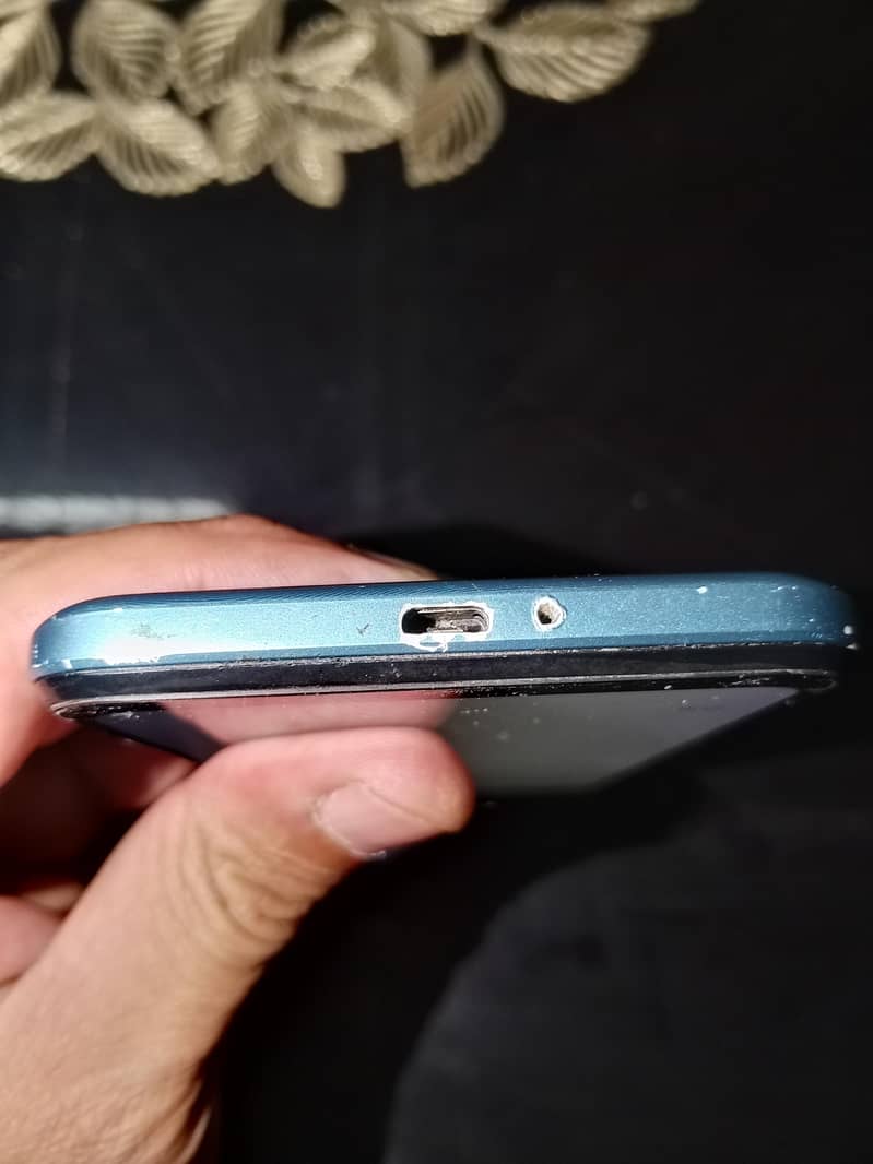 Itel A49 4