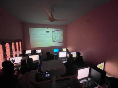Multimedia Projector for sale