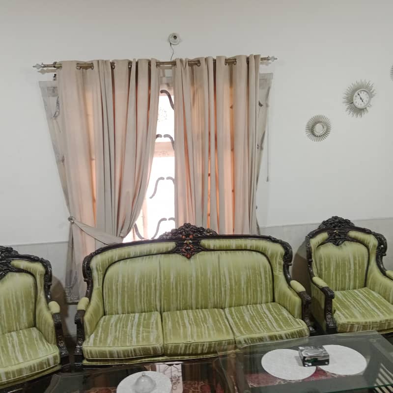 chnoti sofa set 1