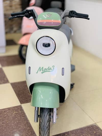 LUYUAN Electric Scooter Moda 3