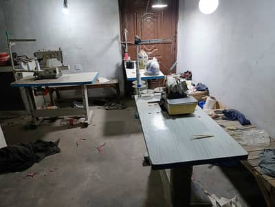Hosiery Setup for sale Hosiery Unit Singer Flat Overlock Cutter table