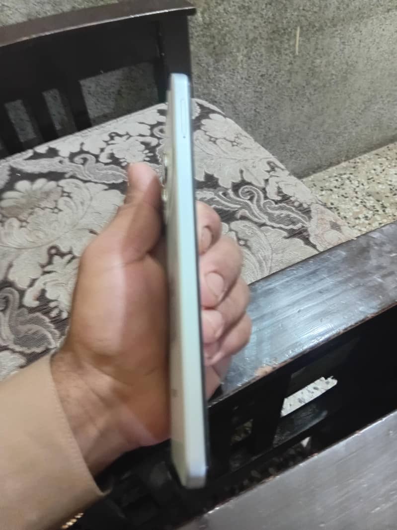 tecno spark 40 5