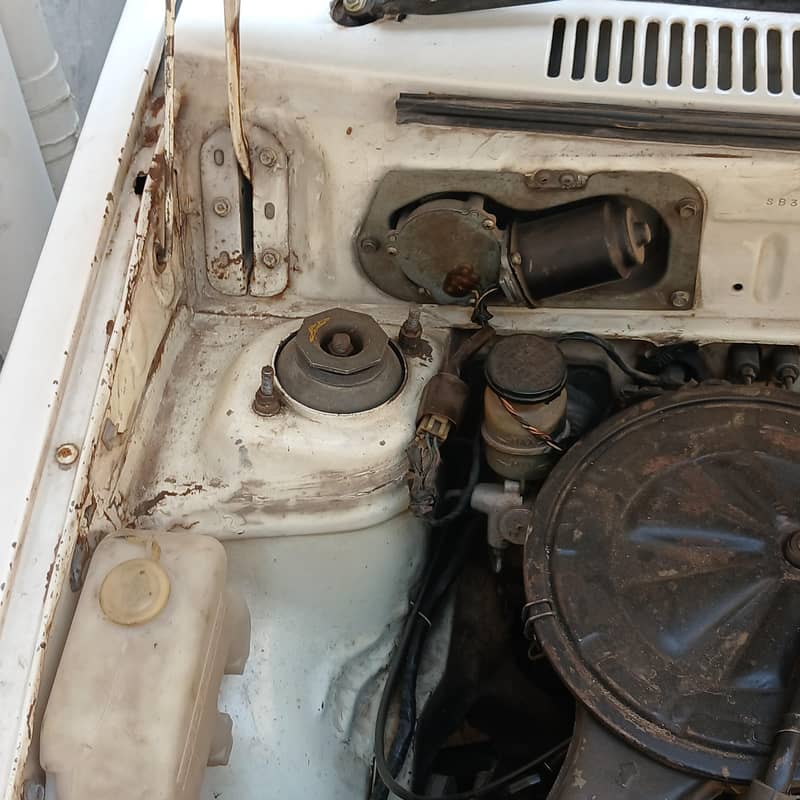 Mehran VX (CNG)  2002 Model 9