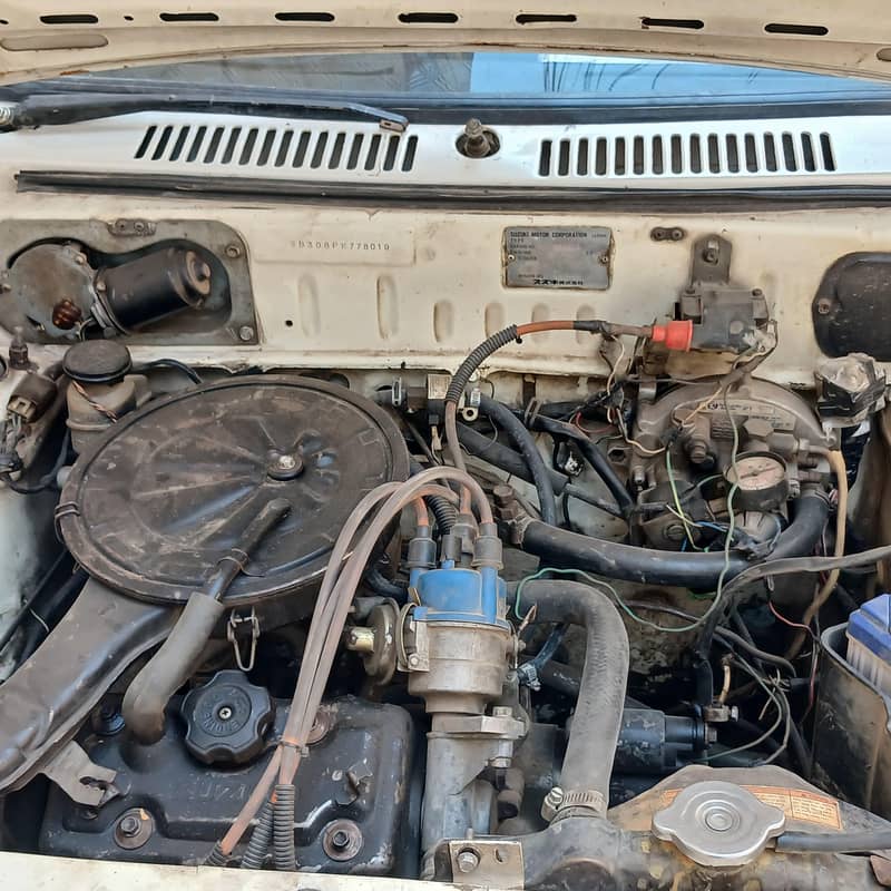 Mehran VX (CNG)  2002 Model 12