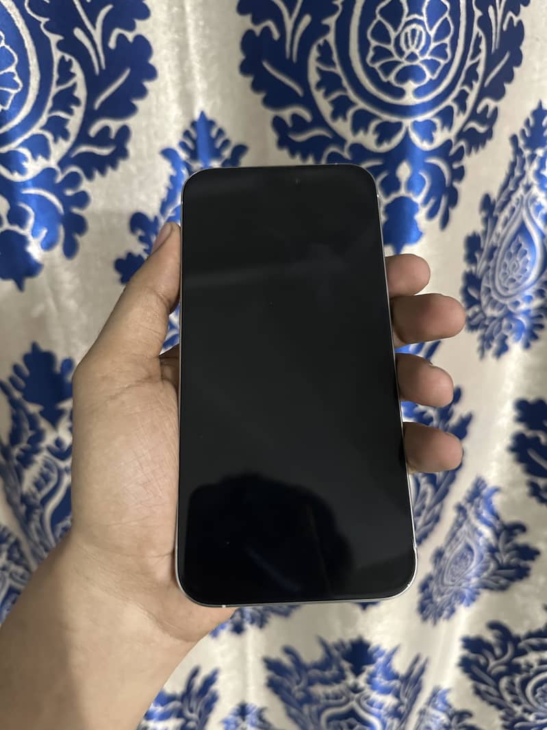 Iphone 15 Pro Max 2