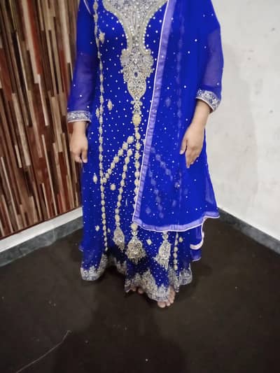 blu casuale , wedding dress