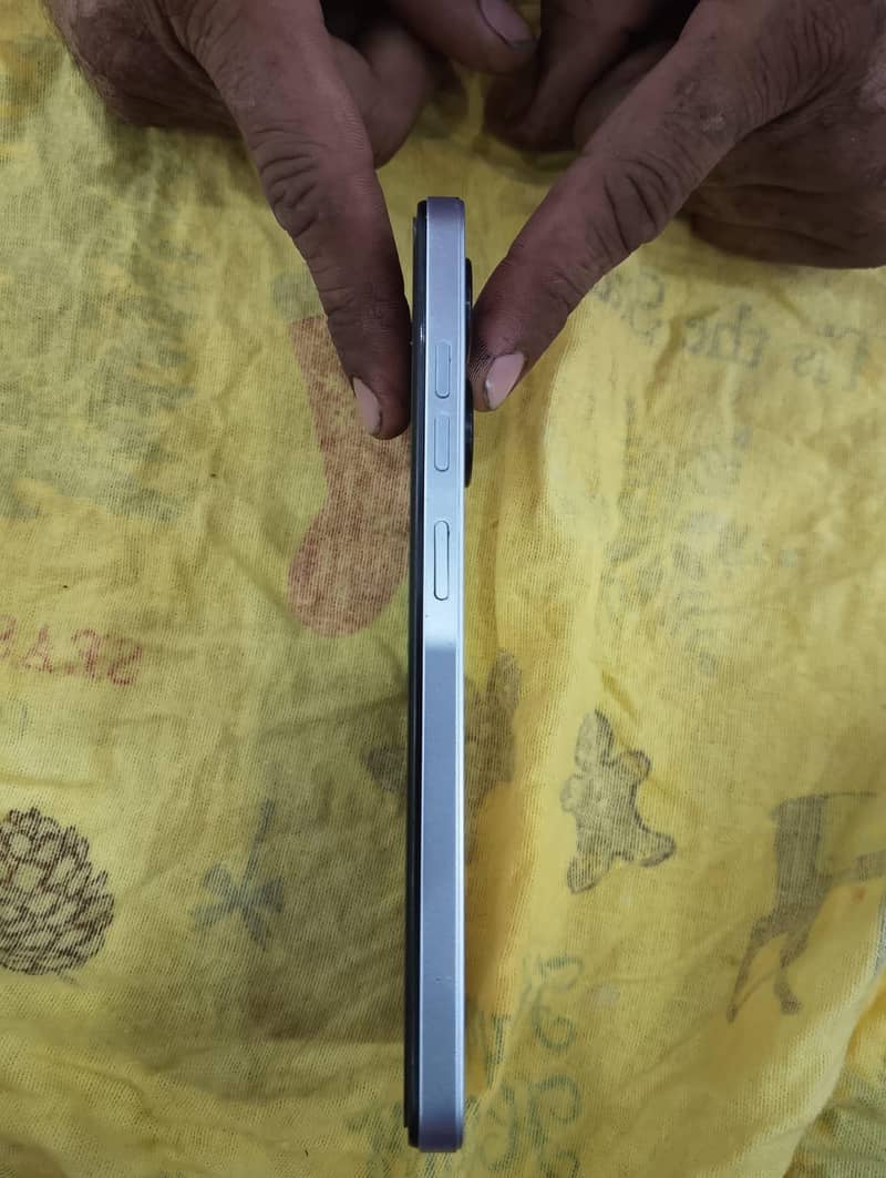 tecno 4