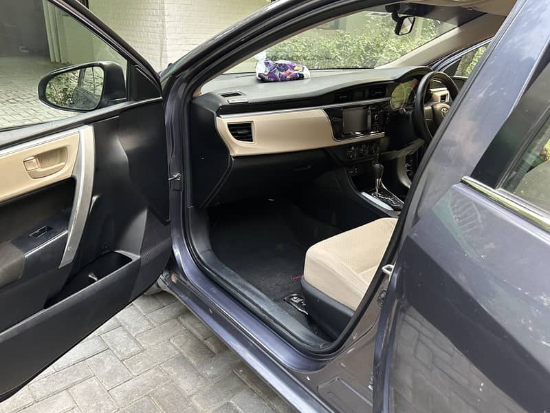 Corolla Altis 1.6 automatic 2