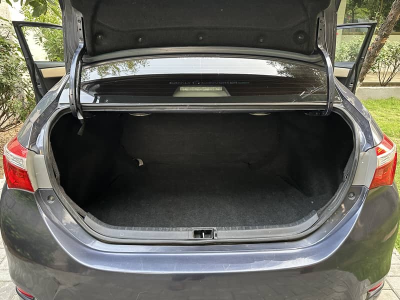 Corolla Altis 1.6 automatic 6