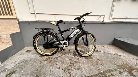 KIDS CYCLE FOR SALE 8-13 YEAR