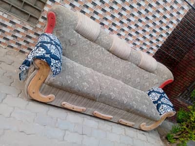 Sofa.