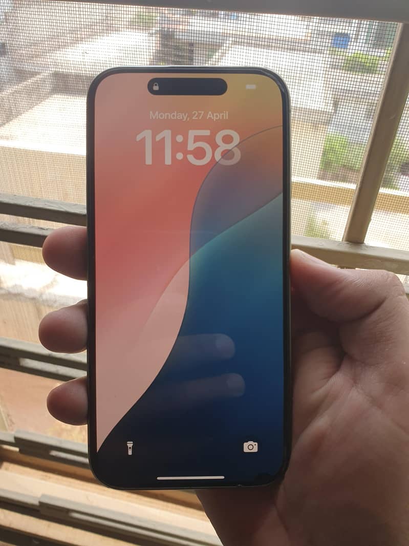 Iphone 15 pro 0