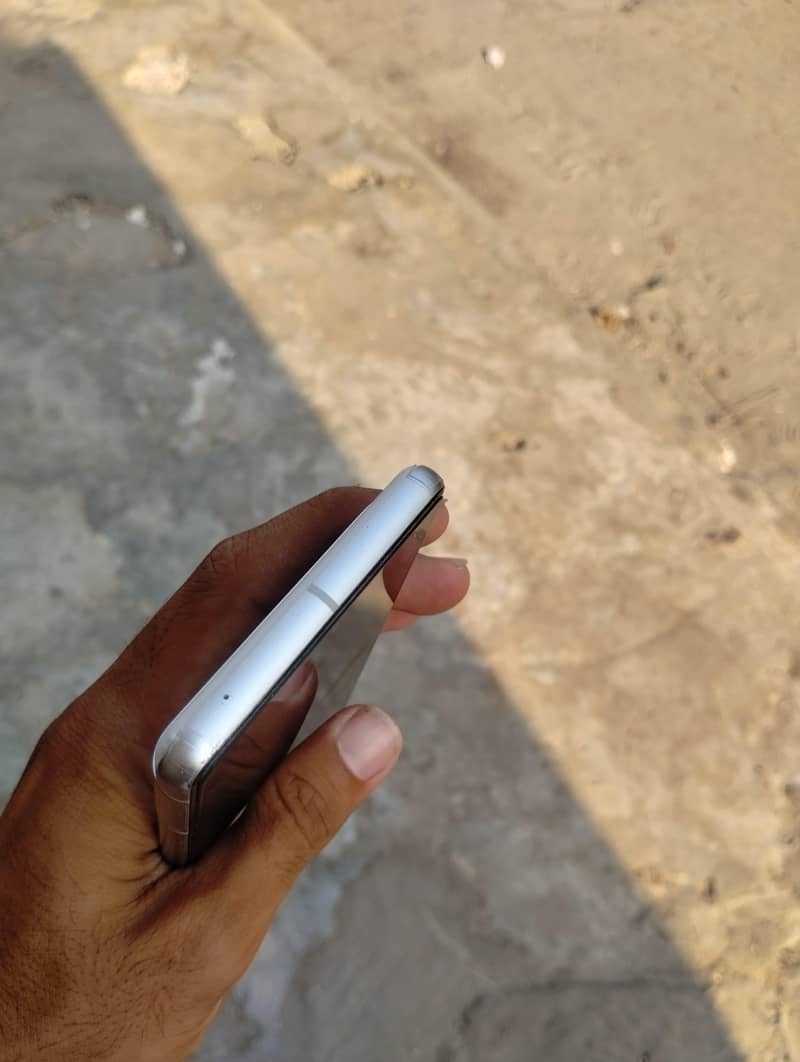 Google Pixel 7 3