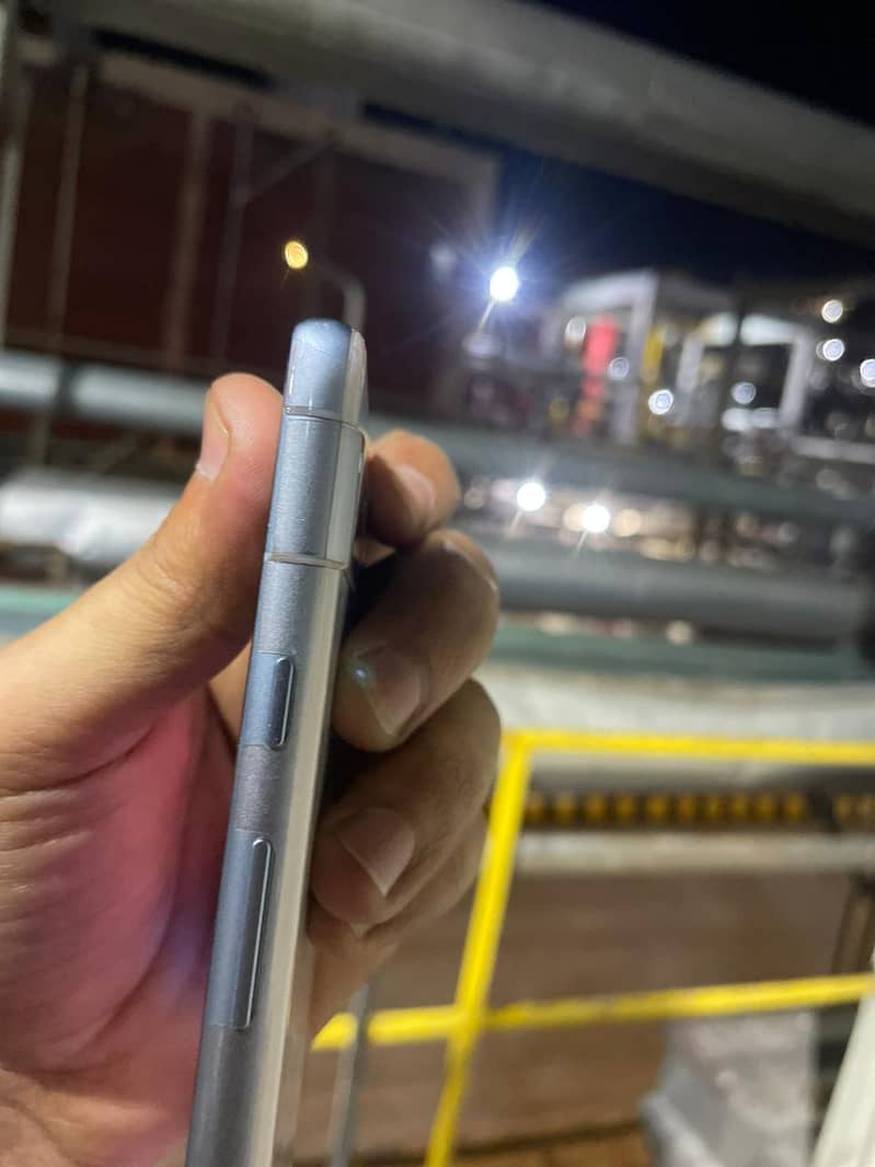 google pixel 7a 3