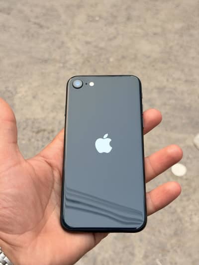 I phone se 3