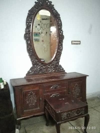 Dressing Table for sale