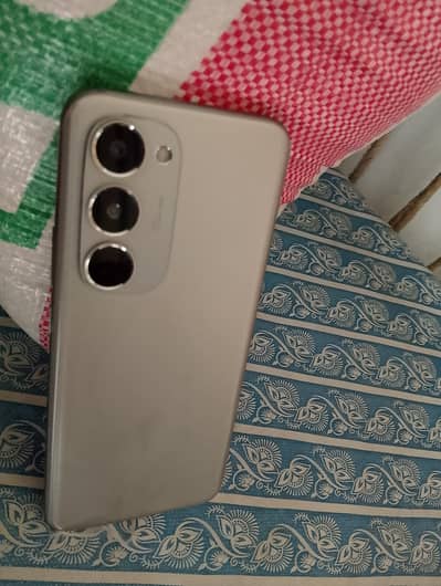 Tecno spark 40 pro plus 8 256