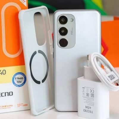Tecno spark 40 pro