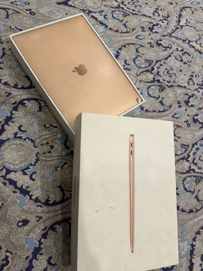 Apple macbook air M1 (2020)
